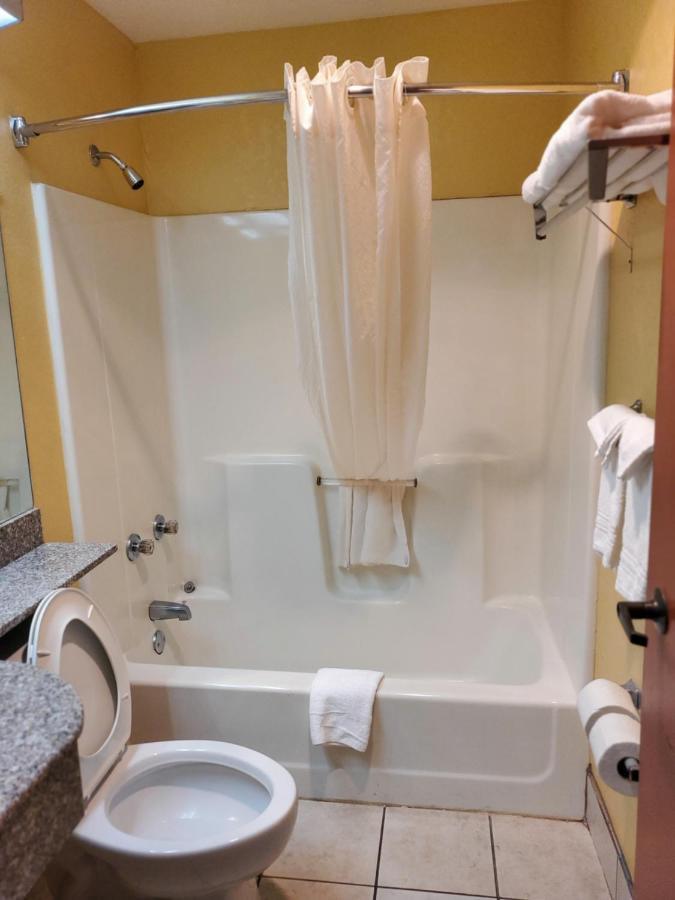 Microtel Inn & Suites By Wyndham Gatlinburg Bagian luar foto